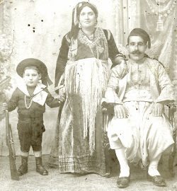 1870 - Algerian Jews made French citizens - thus making France a large Sephardi community as well as Ashkenazi