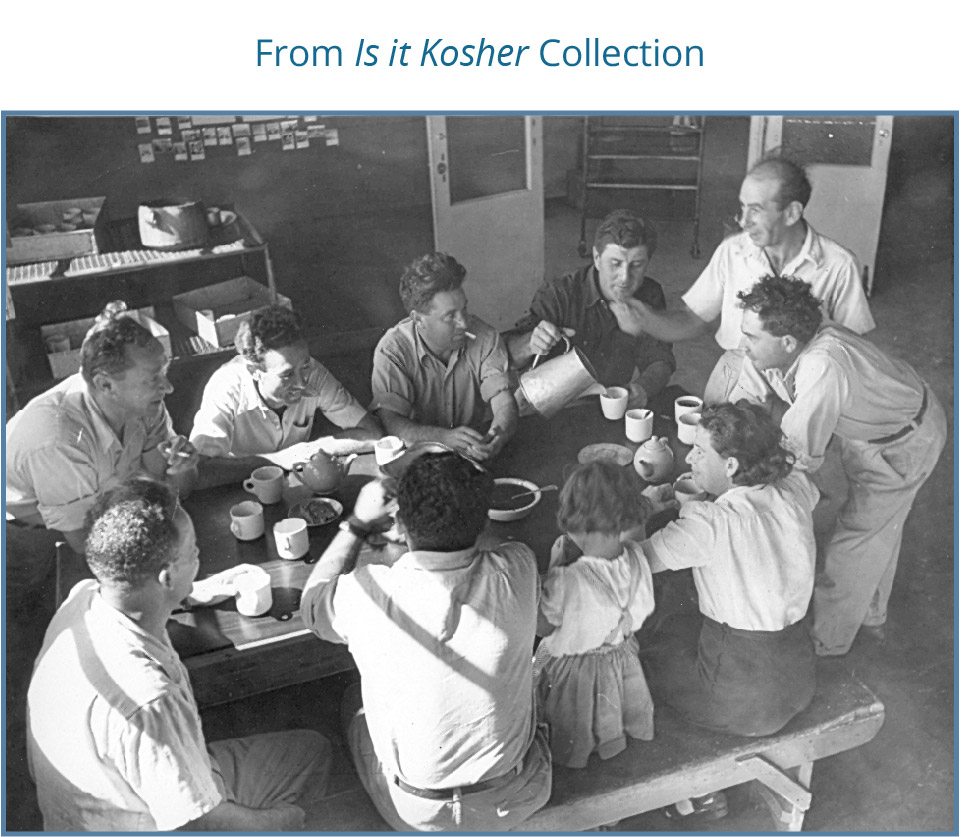Kibbutz members in the common dining room, Ein Hashofet, Eretz Israel, 1930-1940. Photo: Herbert Sonnenfeld, the Oster Visual Documentation Center, ANU – Museum of the Jewish People, Sonnenfeld Collection. 