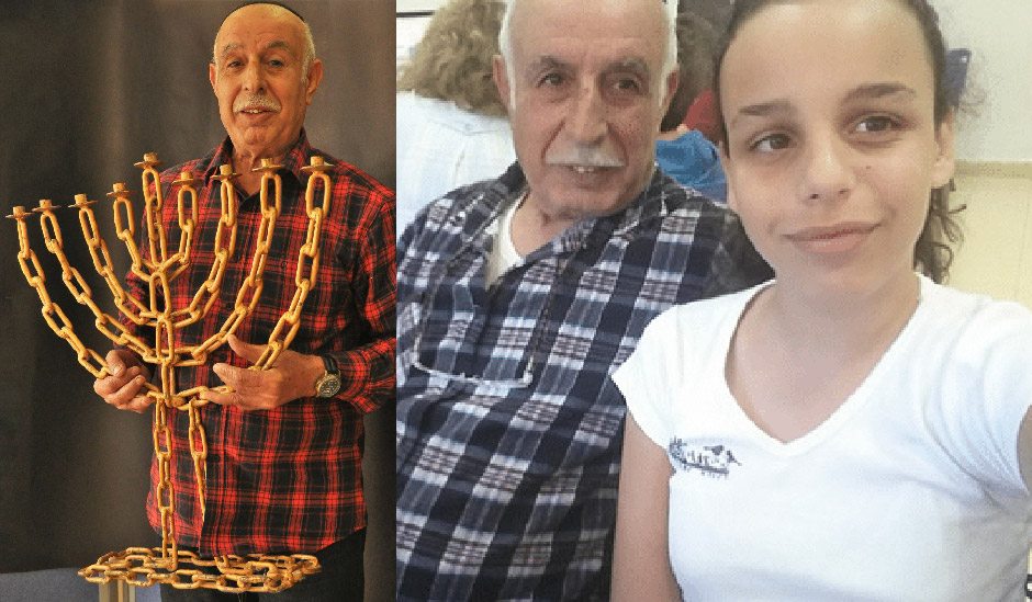 "בשנת 1975 בניתי את החנוכייה מחוליות שרשרת מרותכות. היא מייצגת את הקשר שלי לעם היהודי, למסורת ולארץ. החנוכייה מאז משמשת בכל האירועים המשפחתיים". לסיפור של שמעון מויאל