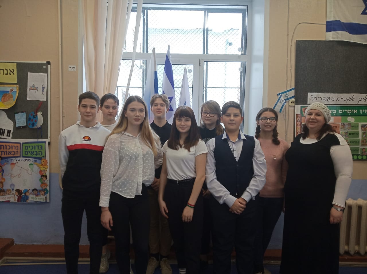 МАГЕР КРИСТИНА, ШМЕЛЁВА АНГЕЛИНА, ШАПОШНИКОВА МАРИЯ, НОВИЧКОВА ЯНА, ПРОНИНА РЕГИНА, КОЧКУРОВ АРСЕНИЙ, УСЕНКО АННА, КОЗЛОВ РОМАН, АНФАЛОВ АРТЕМ, ЧЕРНИКОВА АЛЁНА
